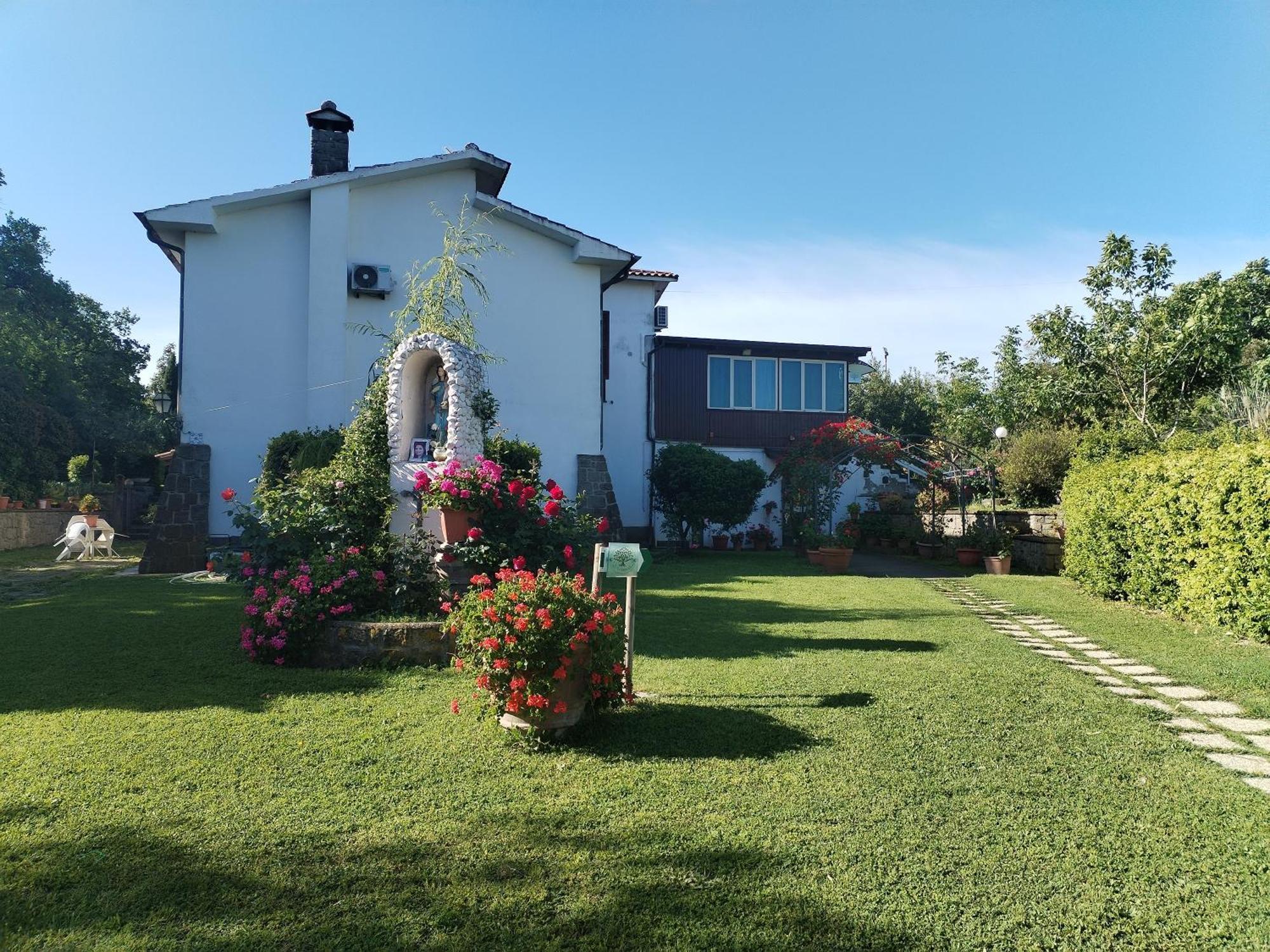 B&B Le Cinque Querce Viterbo Eksteriør bilde